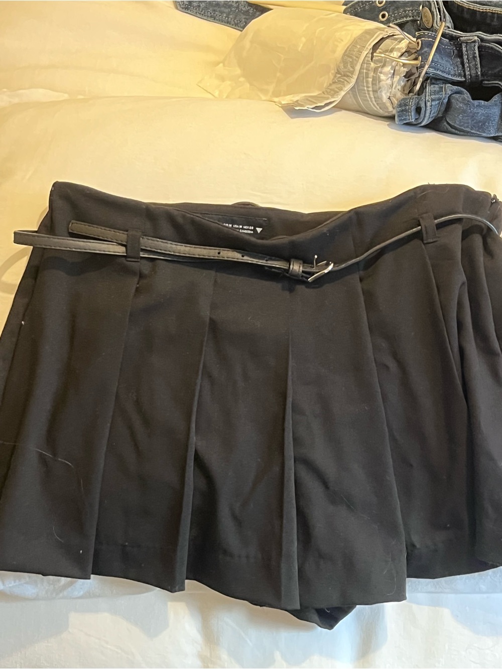 Zara Black Pleated Skort with Slim Belt